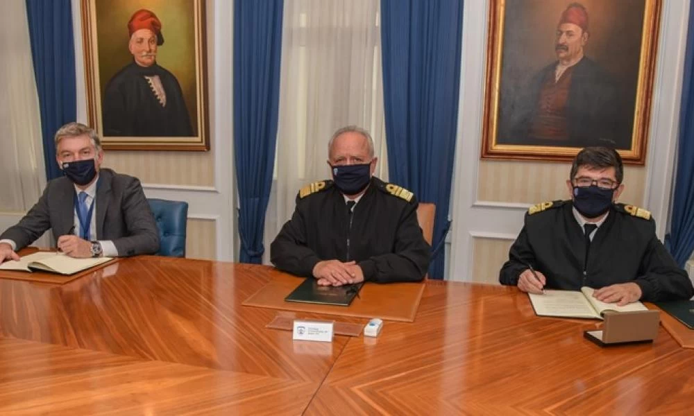 Σημαντική πρωτοβουλία του Πολεμικού Ναυτικού: Καταπολέμηση της υπογεννητικότητας σε 24 νησιά του Αιγαίου